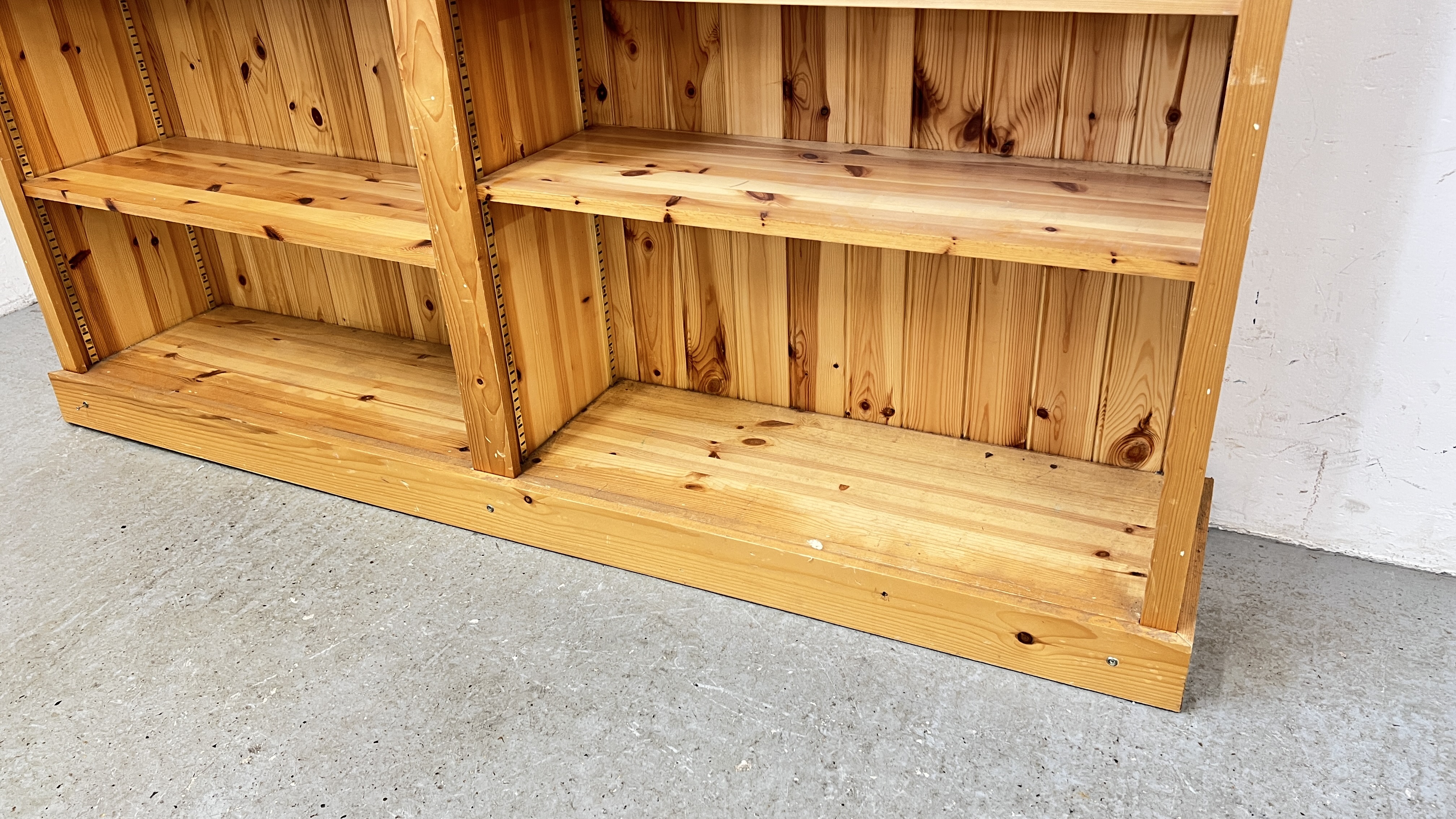 A SOLID PINE DOUBLE BOOKSHELF WITH ADJUSTABLE SHELVES, W 180CM, D 36CM, H 183CM. - Image 4 of 7