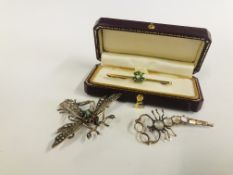 A YELLOW METAL SCORPION BROOCH SET WITH 4 MOON STONES ALONG WITH AN ENAMELED CLOVER BROOCH MARKED