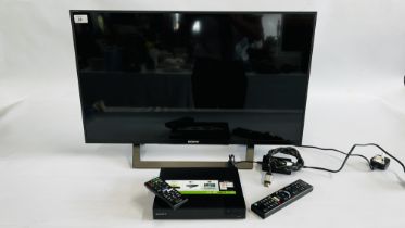 A SONY 32" FLAT SCREEN SMART TV MODEL KDL-32WD756 - SOLD AS SEEN.