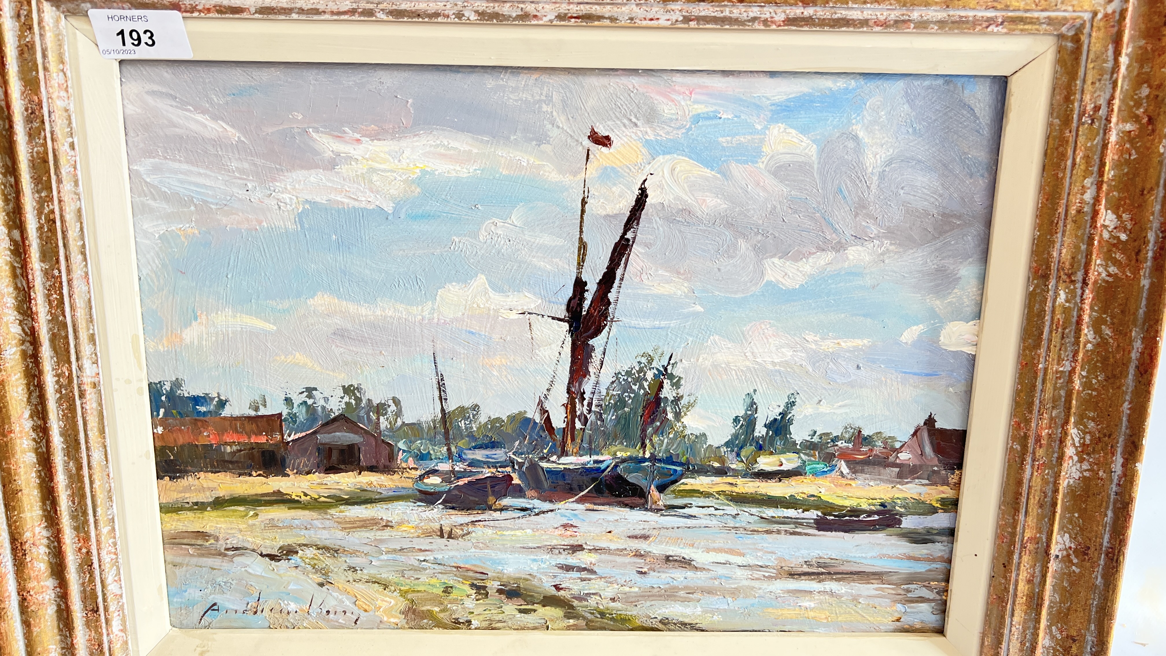 FRAMED OIL ON BOARD "OLD THAMES BARGE" BEARING SIGNATURE ANDREW KING W 39CM X H 28CM. - Image 2 of 3