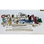 BOX OF MIXED COSTUME JEWELLERY TO INCLUDE BEADED NECKLACES, EARRINGS, BANGLES ETC.