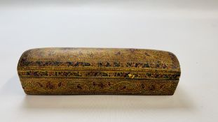 A C19TH CANTONESE DECORATION LACQUERED GLOVE BOX - L 26 X W 9 X H 6CM.