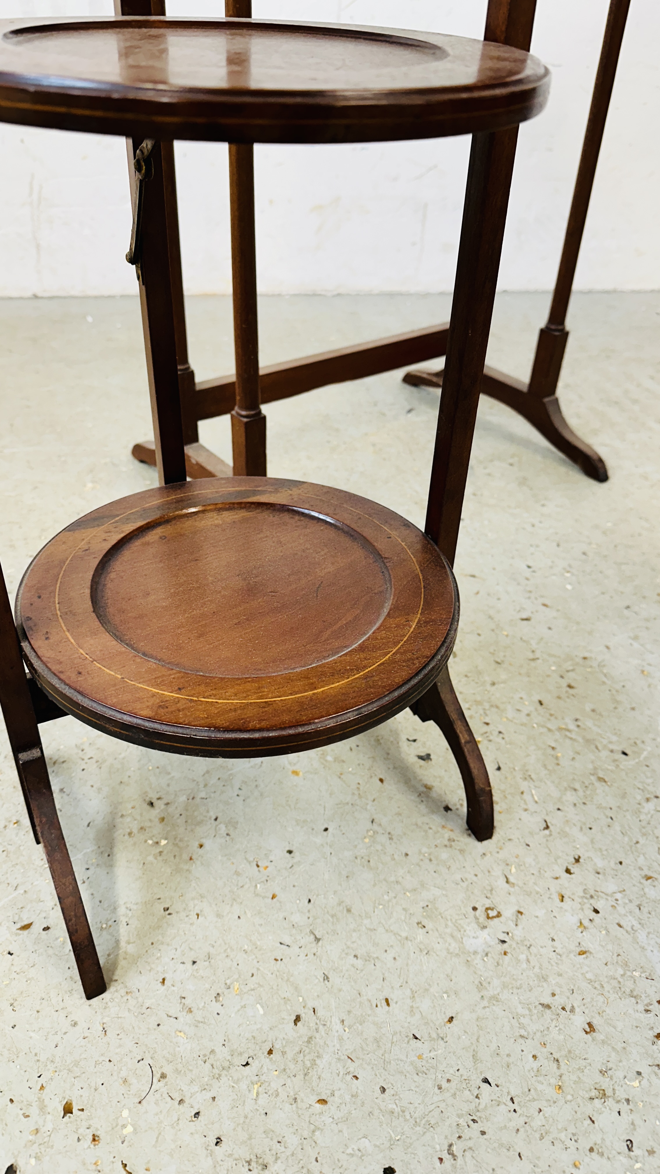 A FOLDING CAKE STAND ALONG WITH MAHOGNY OCCASIONAL TABLE, ONE OF A QUATTETO SET. - Image 5 of 10