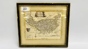 A LATE GEORGIAN FRAMED MAP OF THE COUNTY OF CHESHIRE - W 20 X H 16CM.