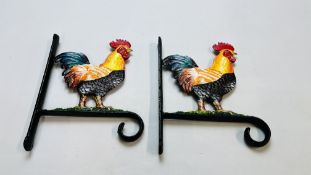 (R) 2 COCKEREL BASKET HANGERS