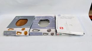 3 AS NEW TOILET SEATS INCLUDING WOOD GOODHOME, NORSORA GOODHOME ETC.