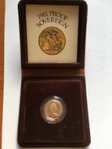 COINS: PROOF SOVEREIGN, 1981 IN ROYAL MINT CASE.