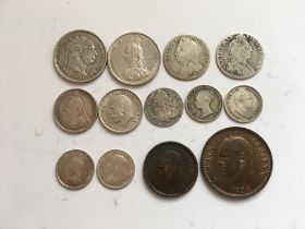 COINS: SMALL COLLECTION SMALL ENGLISH SILVER INCLUDING SIXPENCES 1697, 1911, SHILLING 1820,