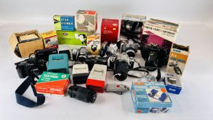 COLLECTION OF CAMERA EQUIPMENT TO INCLUDE CANON EOS 300,