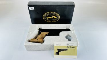 A BOXED GAMO COMPACT .177 TARGET AIR PISTOL - SOLD AS SEEN - NO POSTAGE OR PACKING.