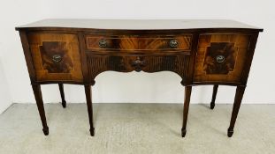 REPRODUCTION MAHOGANY FINISH GEORGIAN STYLE SERPENTINE SIDEBOARD - W 168CM D 56CM H 92CM.