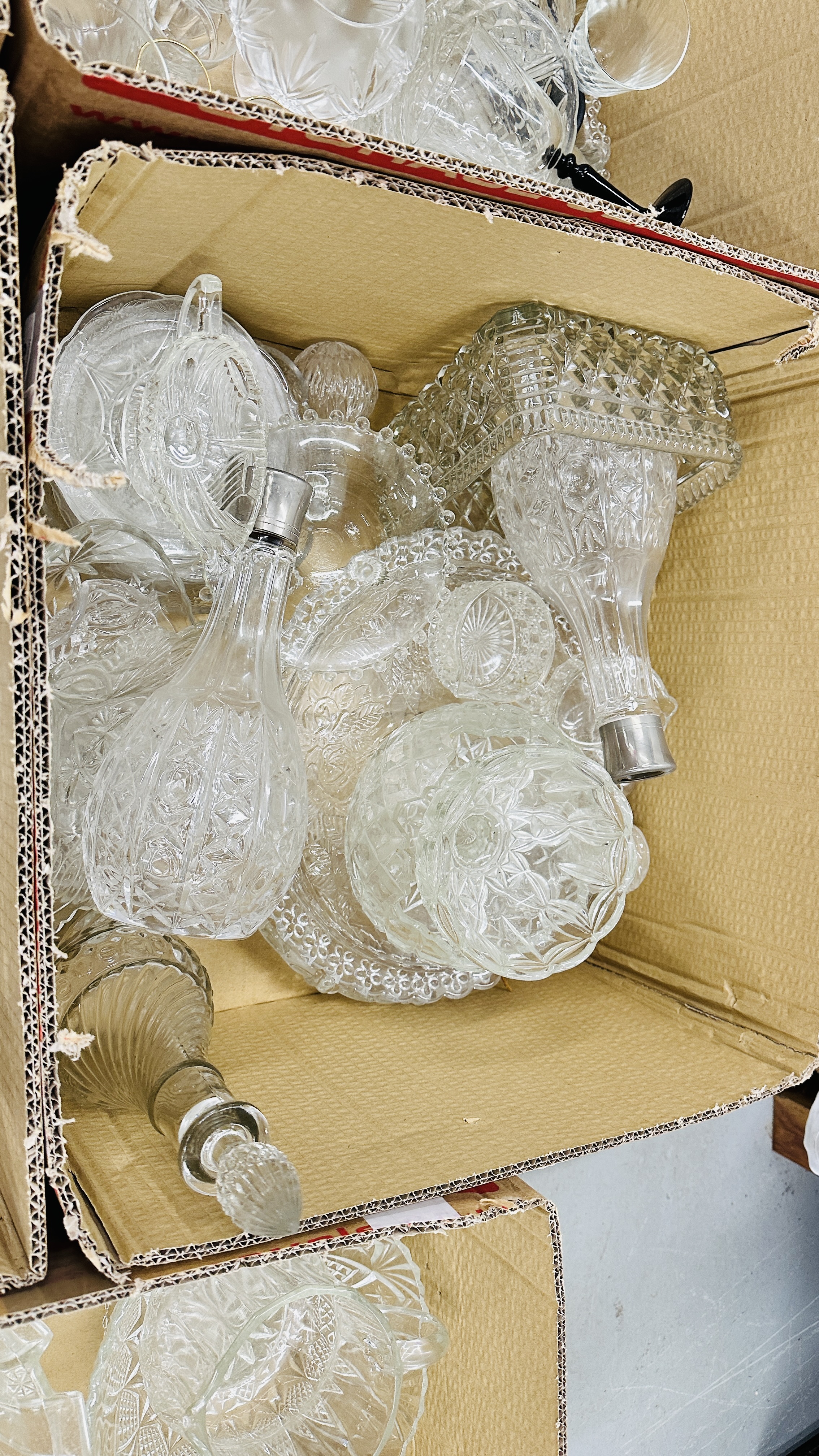 FOUR BOXES CONTAINING AN EXTENSIVE COLLECTION OF PRESSED GLASSWARE TO INCLUDE TAZZA'S, DECANTERS, - Image 6 of 6