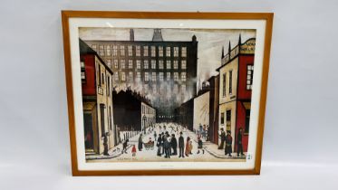 A FRAMED LOWRY PRINT "STREET SCENE" W 53CM X H 43CM.