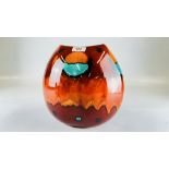 A POOLE POTTERY "LIVING GLAZE" VOLCANO VASE - H 26CM.