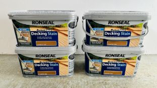 4 X AS NEW RONSEAL PERFECT FINISH DECKING STAIN 2.5 LITRE INCLUDING PERFECT FINISH DECK PAD.