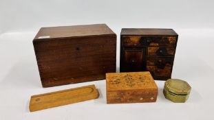 A GROUP OF MIXED WOODEN BOXES INCLUDING A MINIATURE CHEST ETC.