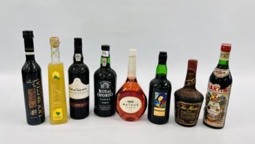 8 BOTTLES OF MIXED SPIRITS TO INCLUDE 1 X 75CL GRAHAM'S LATE BOTTLED VINTAGE PORT,