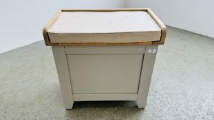 A MODERN GREY PAINTED STORAGE BOX / SEAT WITH CUSHION, W 60CM X D 35CM X H 61CM.