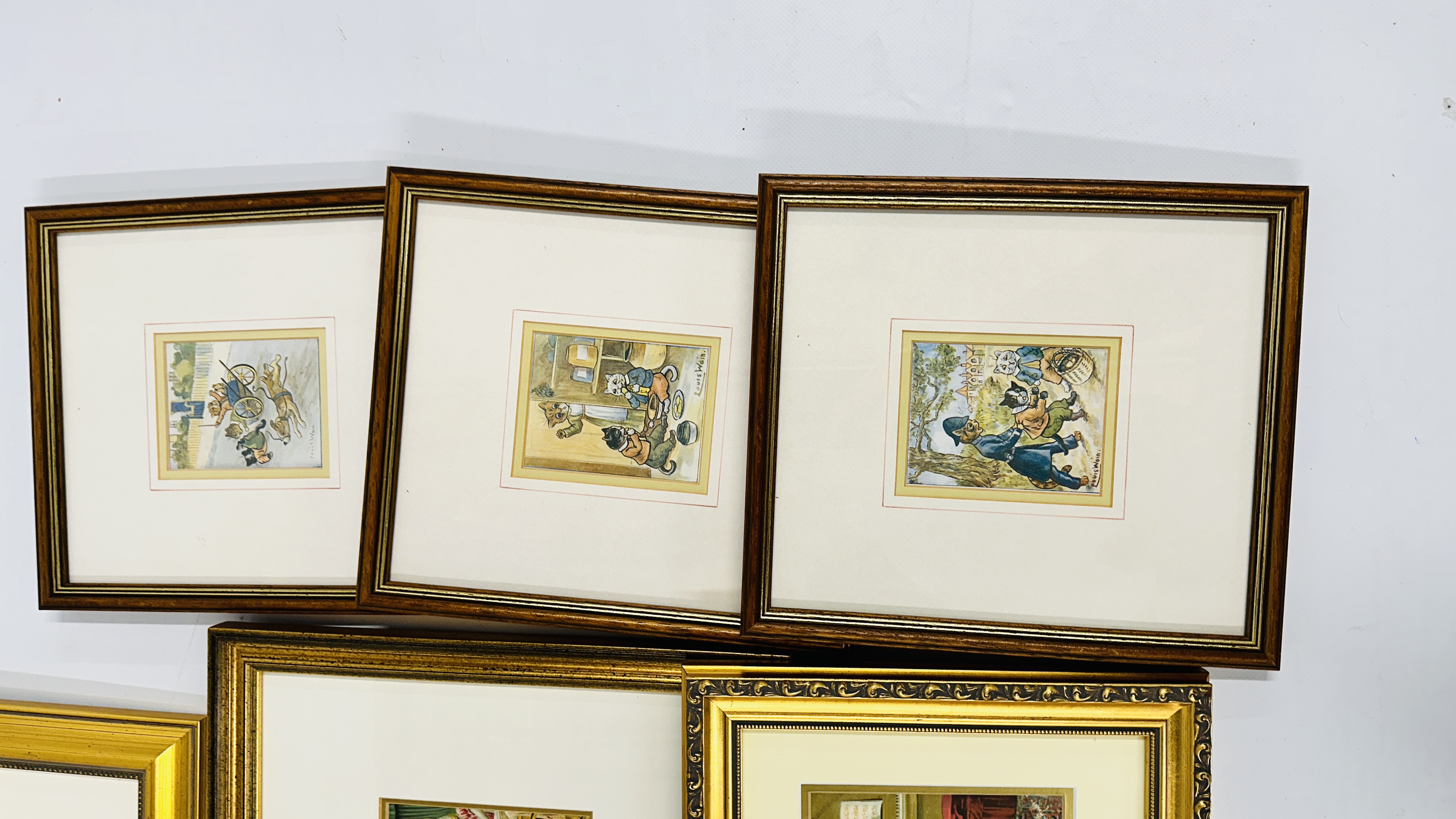 A GROUP OF 9 FRAMED CAT PRINTS TO INCLUDE 6 REPRODUCTION LOUIS WAIN EXAMPLES ETC. - Image 2 of 6