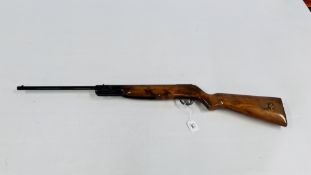 VINTAGE WEBLEY MK 3 BREAK BARRELL .177 AIR RIFLE (NO POSTAGE OR PACKING) - SOLD AS SEEN.