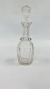 AN UNUSUAL 19TH CENTURY DECANTER ENGRAVED ALHAMBRA PALACE - H 32.5CM.
