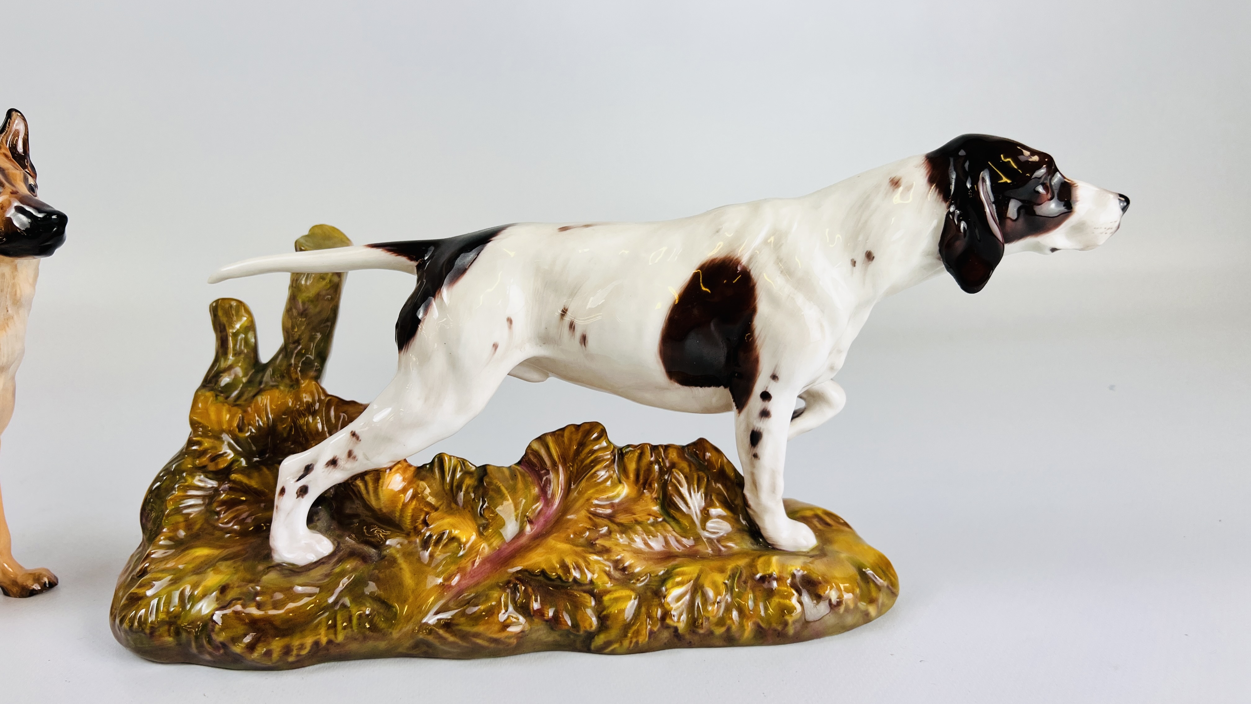 TWO ROYAL DOULTON DOG STUDIES TO INCLUDE AN ALSATIAN HN1116, L 20CM X H 15. - Image 2 of 15