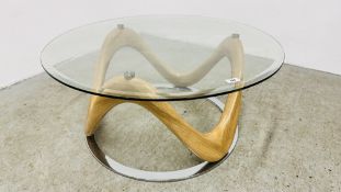 MODERN DESIGNER CHROME AND OAK FRAMED CIRCULAR COFFEE TABLE WITH GLASS TOP AND BEVELLED EDGE,