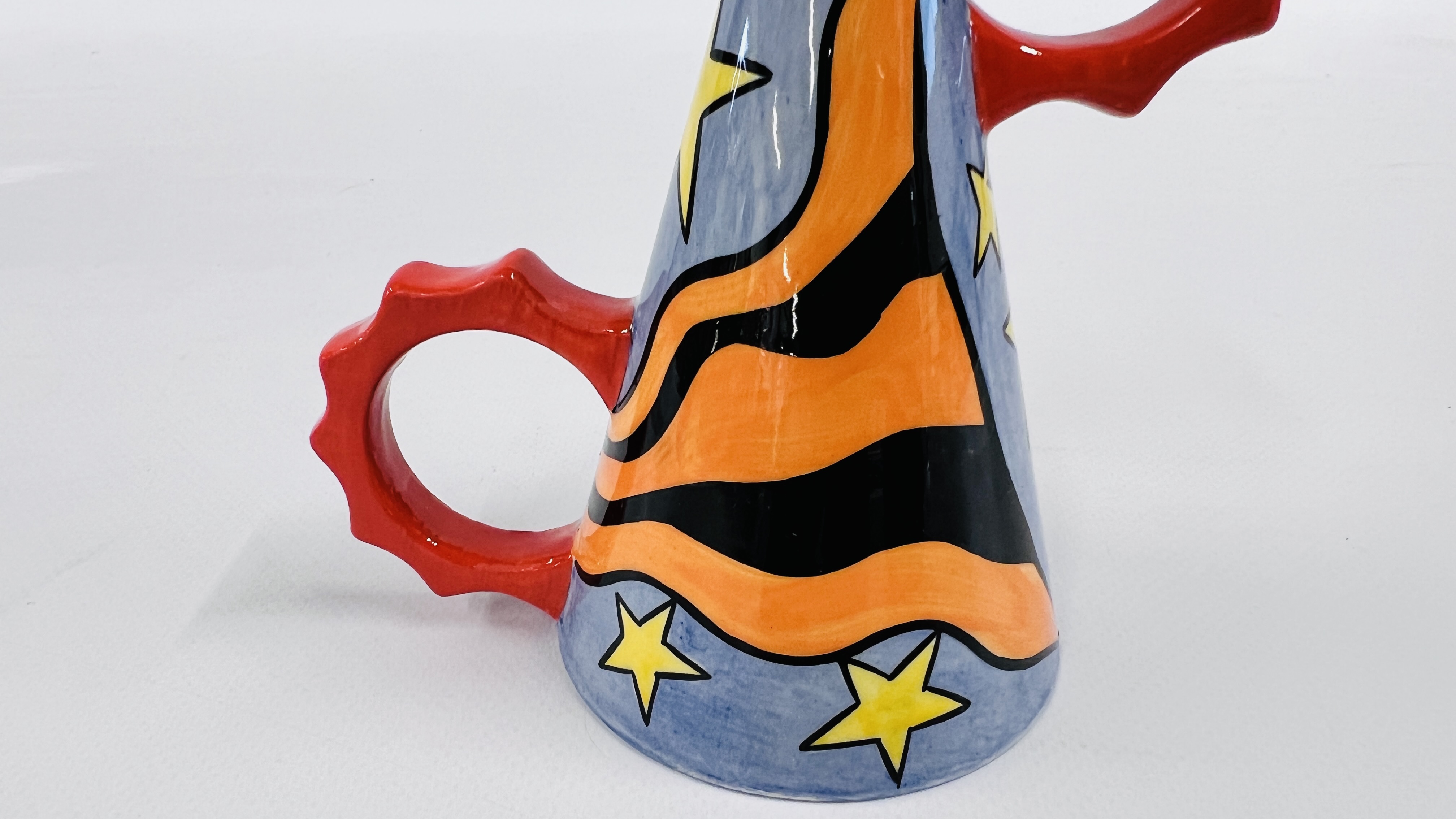 A LORNA BAILEY SUGAR SIFTER "NIGHT SKY" LIMITED EDITION 205/250 BEARING SIGNATURE H 14.5CM. - Image 3 of 6