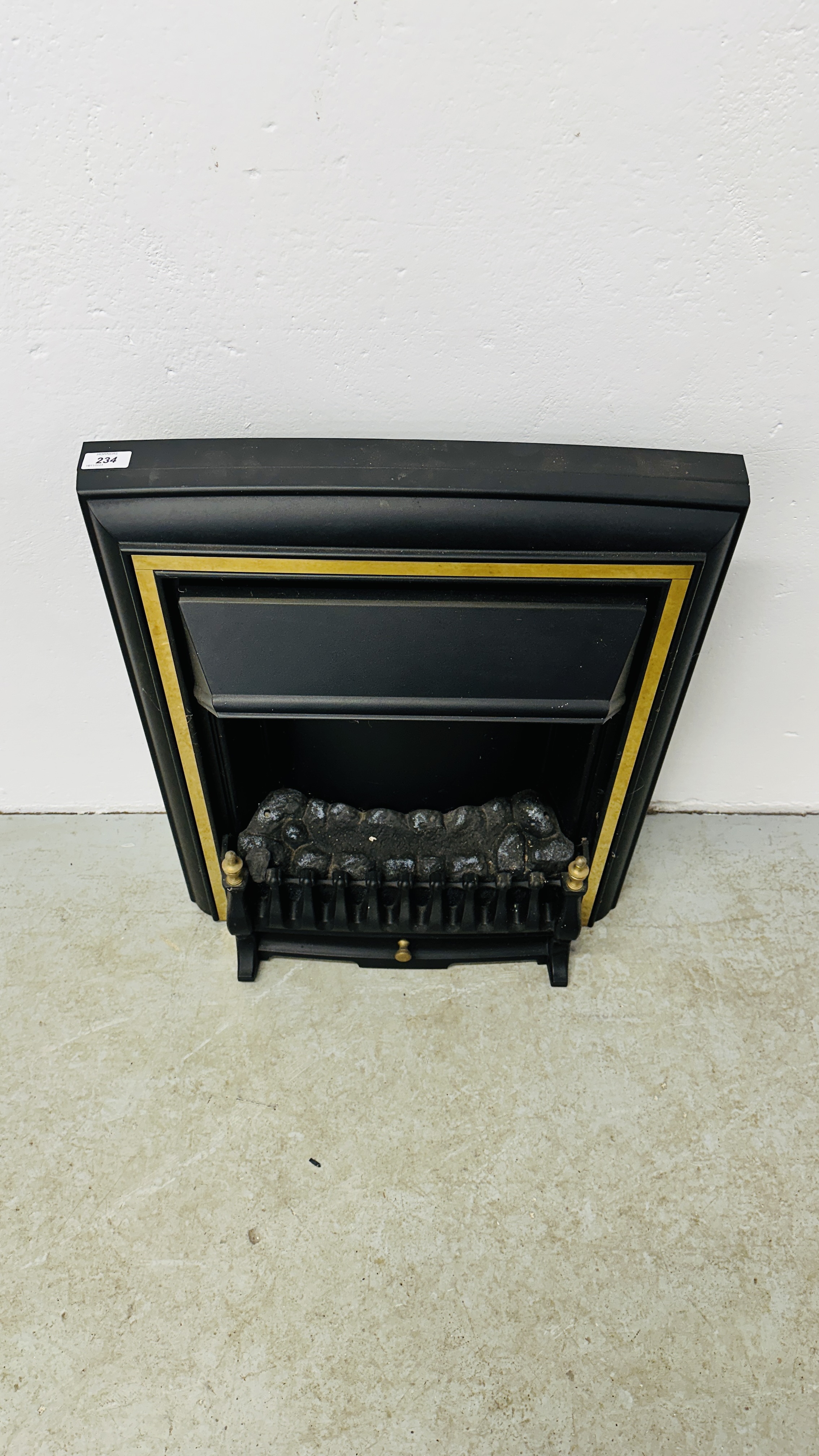 BE MODERN GROUP COAL EFFECT ELECTRIC FIRE - SOLD AS SEEN. - Image 2 of 3