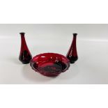 A PAIR OF ROYAL DOULTON "FLAMBE" VASES 8364 H 17CM AND A "FLAMBE" DISH 8206c DIAMETER 19.5CM.