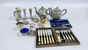A SMALL COLLECTION OF MIXED METALWARES AND SILVER PLATE TO INCLUDE CASED FISH KNIVES & FORKS,