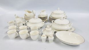 A QUANTITY OF ROYAL DOULTON "IMAGINATION" TEA AND DINNERWARE.