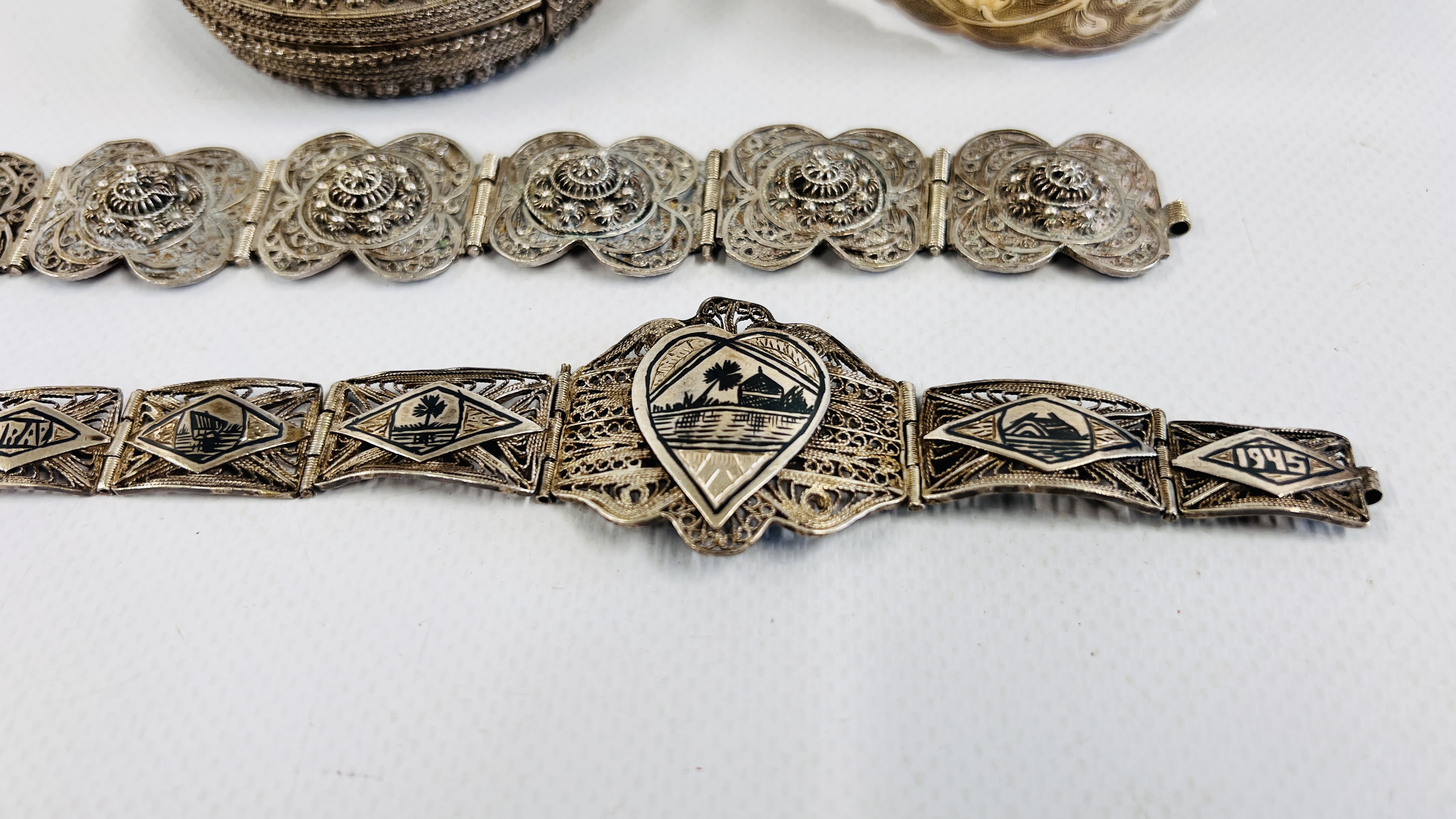 A GROUP OF FOUR SILVER EASTERN BRACELETS TO INCLUDE AN ENGRAVED CUFF, - Image 3 of 9