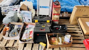 A COLLECTION OF SUNDRY HAND TOOLS AND SHED SUNDRIES AS CLEARED TO INCLUDE TOOL BOXES,