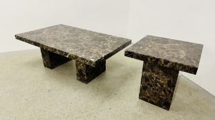 A DESIGNER MARBLE EFFECT TWIN PEDESTAL RECTANGULAR COFFEE TABLE AND MATCHING PEDESTAL LAMP TABLE.
