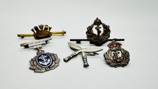 SMALL COLLECTION OF 5 WW1 AND WW11 SWEETHEART BROOCHES INCLUDING ROYAL NAVY AND GURKAS.