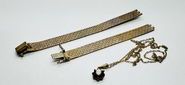 A VINTAGE 9CT GOLD WATCH STRAP A/F ALONG WITH A 9CT GOLD OPAL PENDANT ON A FINE YELLOW METAL CHAIN.