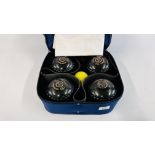 A SET OF 4 ALMARK COMMANDER SIZE OM 10W355 BOWLS IN A WELKIN CARRY BAG.