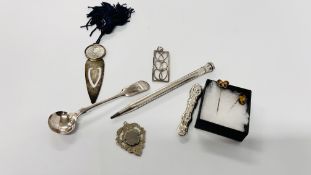 A SMALL GROUP OF COLLECTIBLE ITEMS TO INCLUDE SILVER BOOKMARK, STERLING SILVER PROPELLING PENCIL,