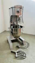 CATER-MIX COMMERCIAL FLOOR STANDING FOOD MIXER MODEL SM-30 COMPLETE WITH BOWL, DOUGH HOOK,