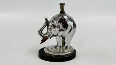 A RONSON CHROME TABLE LIGHTER IN THE FORM OF AN ELEPHANT.