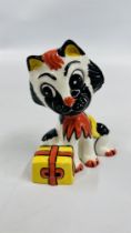LORNA BAILEY CAT WITH PRESENT FIGURE - HEIGHT 13CM.
