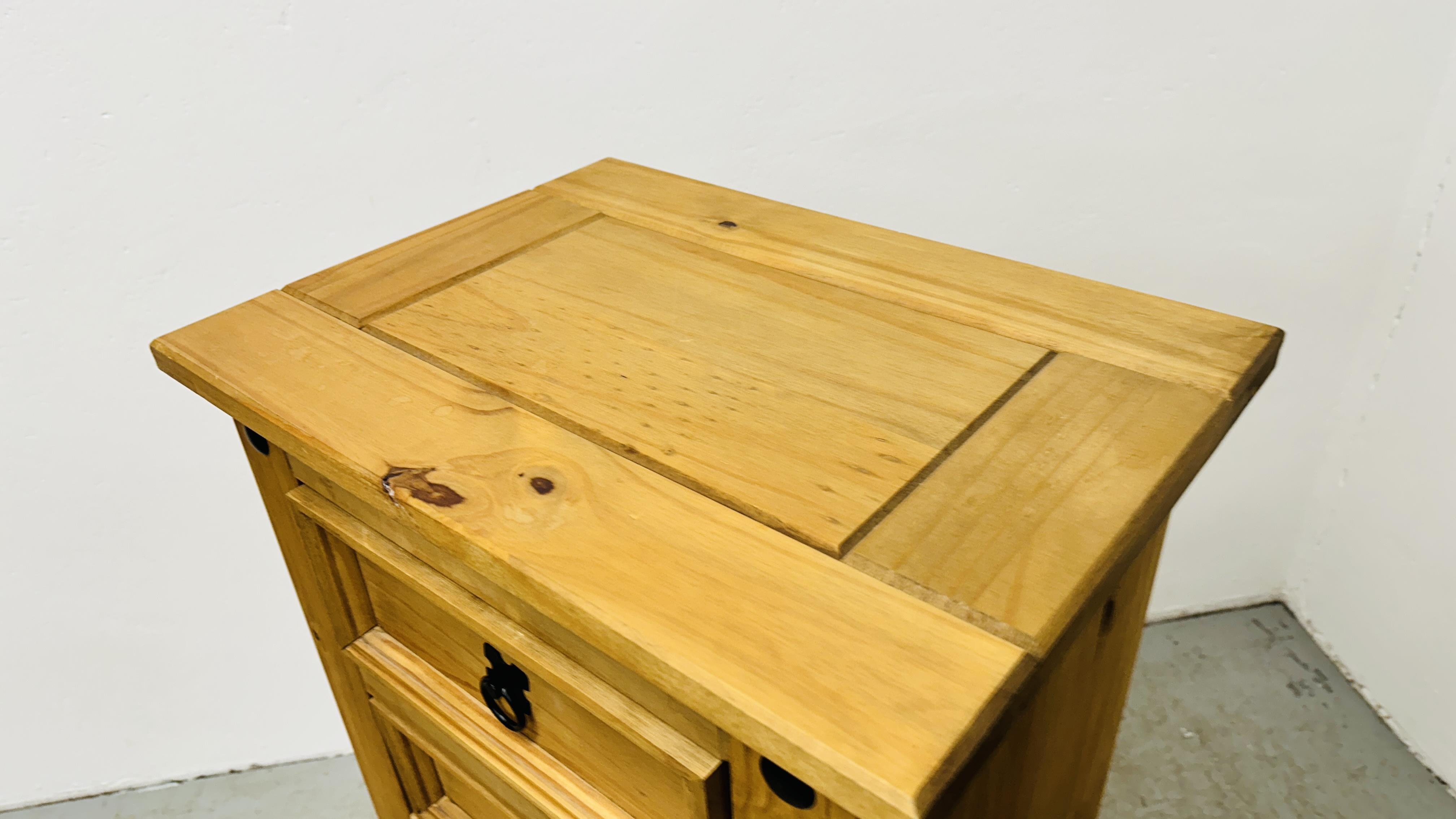 A PAIR OF FIVE DRAWER MEXICAN PINE "CORONA" TOWER CHESTS. - Image 7 of 9