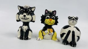 A GROUP OF 3 LORNA BAILEY COLLECTORS CATS TO INCLUDE DOZA, BALLER AND CAT WITH FISH, SIGNED.