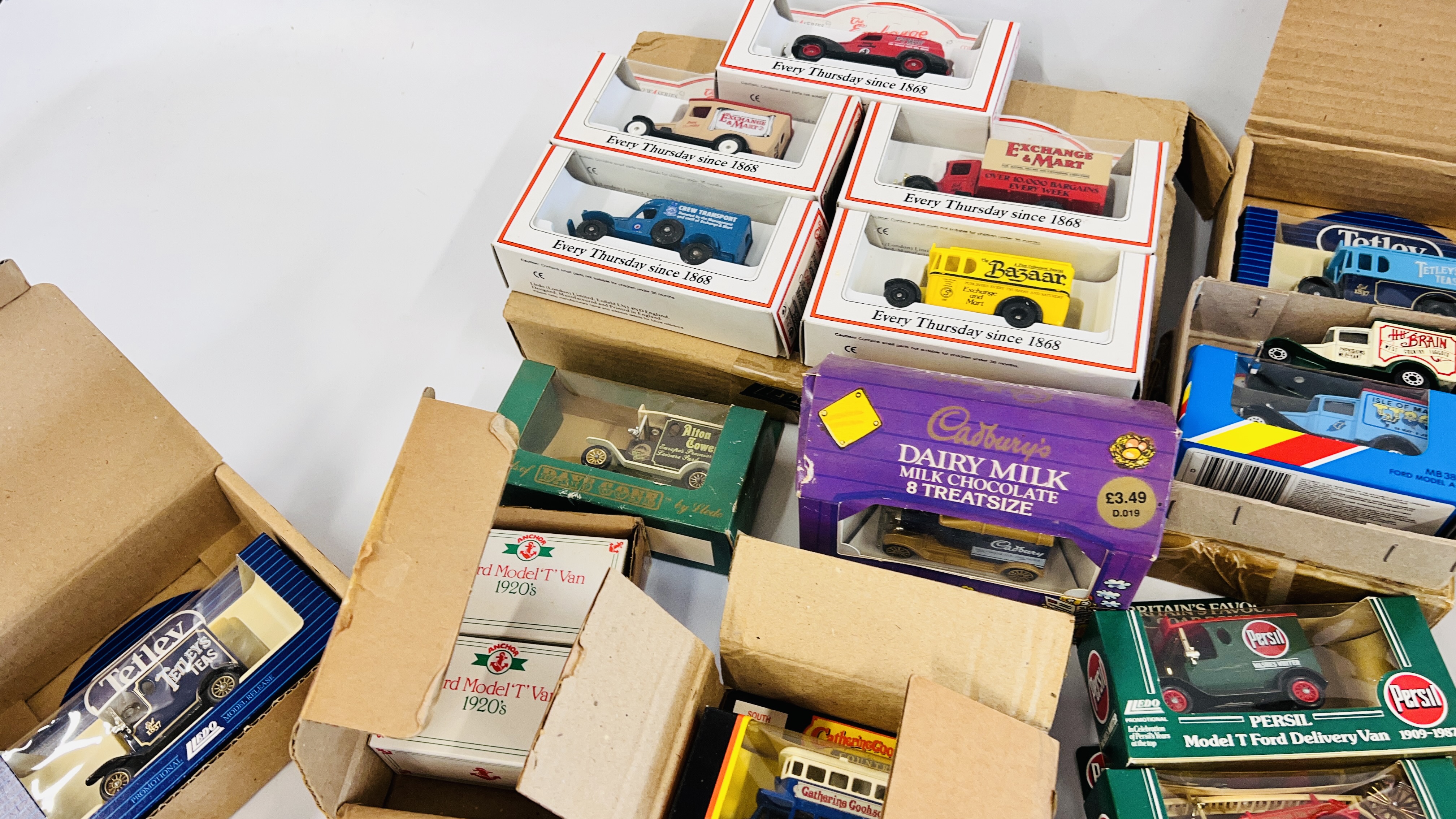 LARGE COLLECTION BOXED DIE-CAST VEHICLES INCLUDING LLEDO. - Image 7 of 9