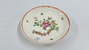 A LOWESTOFT CURTIS-TYPE SAUCER DECORATED WITH A FLORAL SPRAYS PATTERN, c1770-80,
