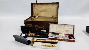 VINTAGE SUITCASES AND CONTENTS TO INCLUDE 2 X MINIATURE GILT PHOTO FRAMES,