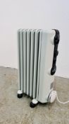 DELONGHI ELECTRIC OIL FILLED RADIATOR MODEL TRRS0715 - SOLD AS SEEN.