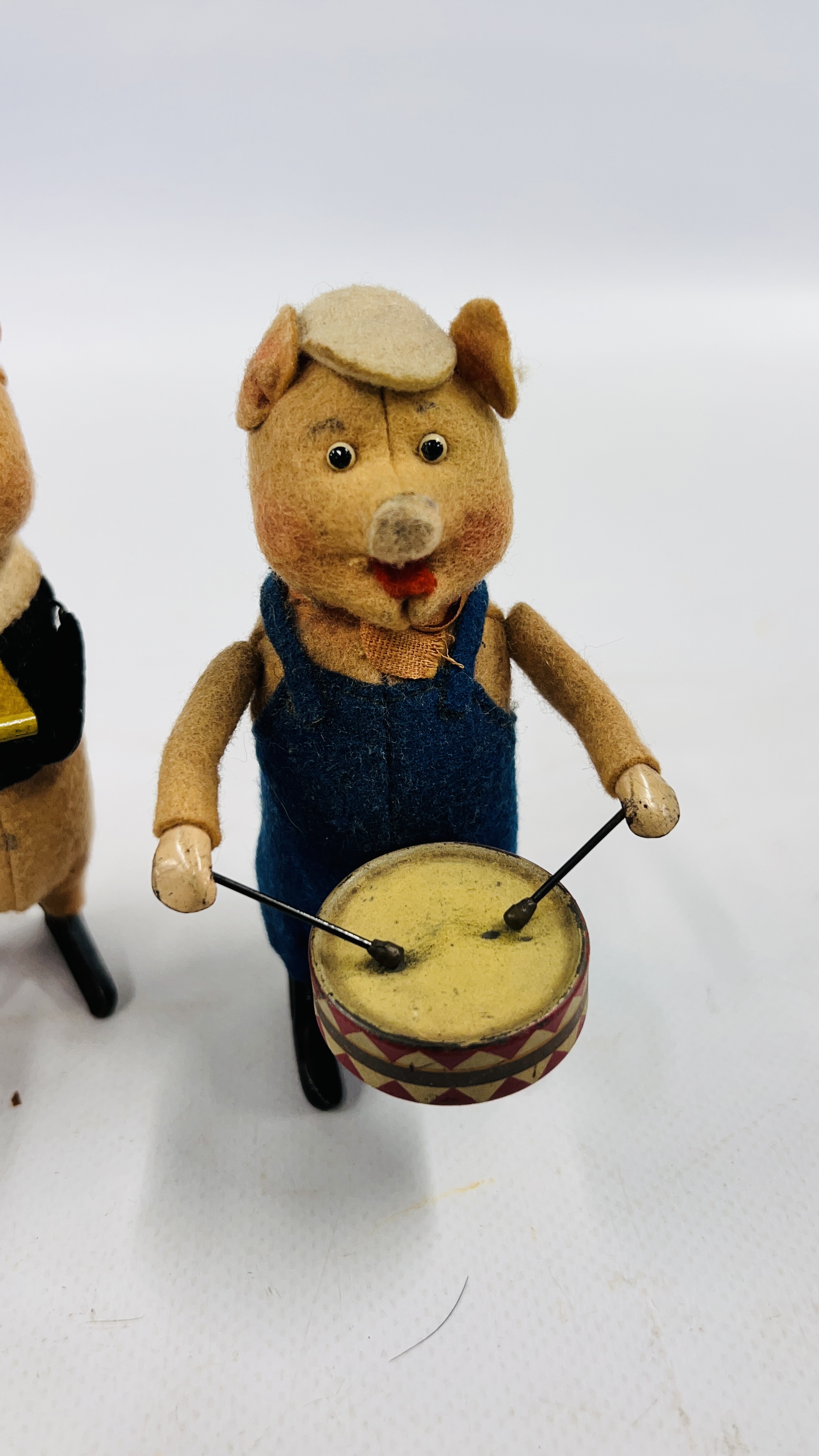 THREE PRE-WAR 1930s GERMAN SCHUCO CLOCKWORK FELT PIGS, PLAYING THE DRUMS, FLUTE AND FIDDLE, - Image 2 of 10