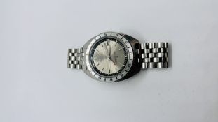 A GENT'S "SEIKO" AUTOMATIC NAVIGATOR TIMER 70 (873535) (GLASS SCRATCH)